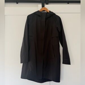 Lululemon Rebel Rain Jacket